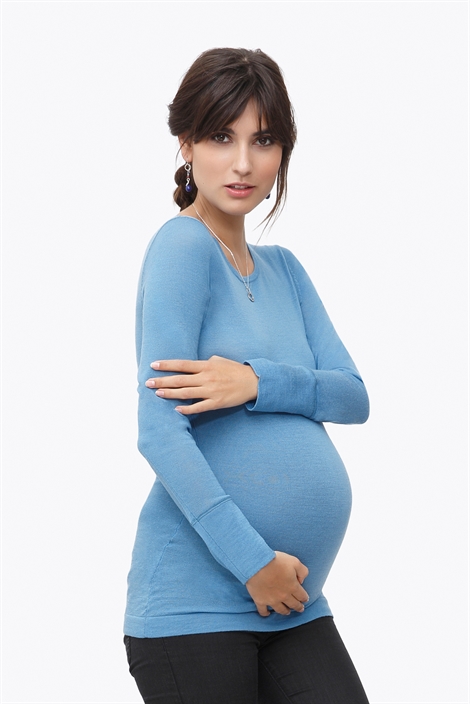 Blue pregnancy blouse with long sleeves in 100% wool